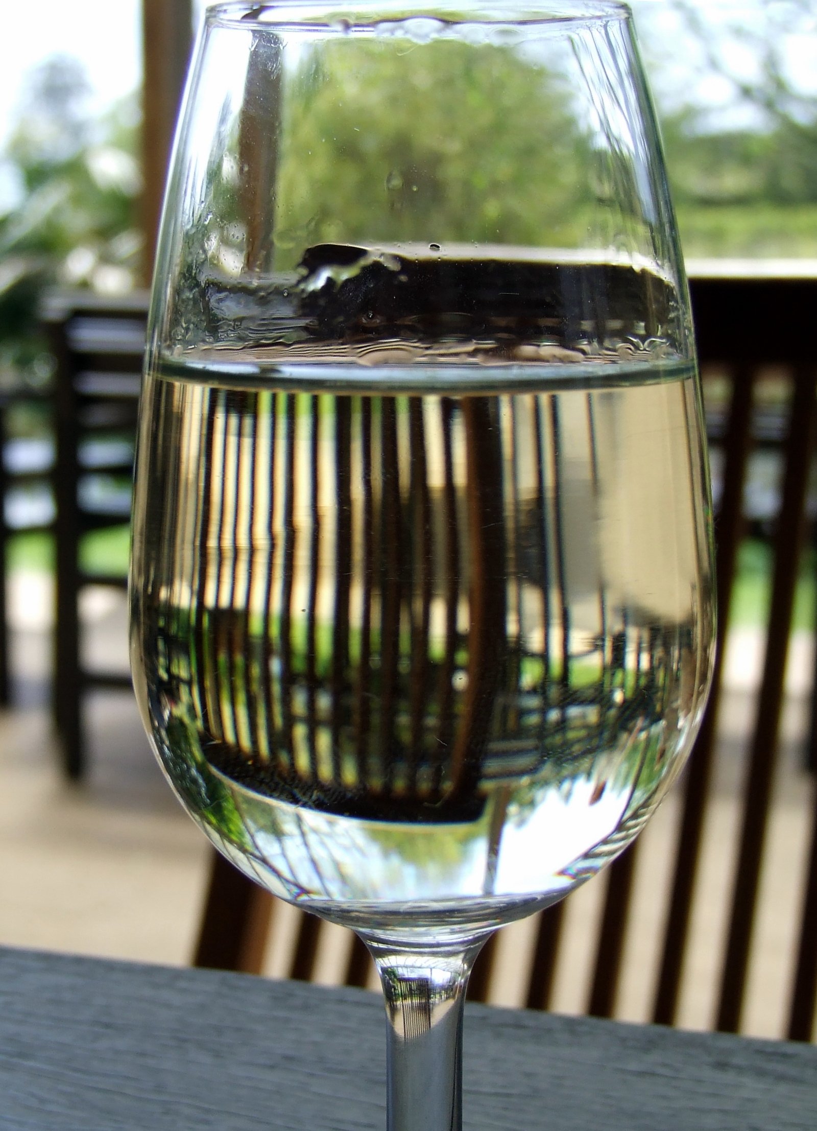 Restaurant tableware and glassware